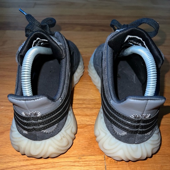 Adidas Sobakov Carbon Grey CG6770 Sneakers Mens Sz 5 Wmns Sz 6 EUC - Picture 5 of 12